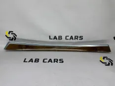 Накладка двери передняя левая BMW 5 F10 N47N
