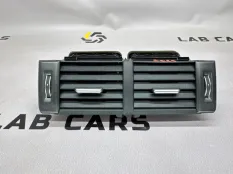 Дефлектор воздушный центральный Land Rover Range