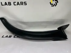 Накладка арки задняя левая Land Rover Range Rover