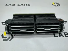 Дефлектор воздушный центральный Land Rover Range