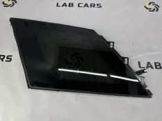 Форточка кузова задняя правая Land Rover Range