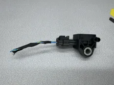 Датчик удара airbag BMW 6 F13 N57 N57D30B 40D 2012
