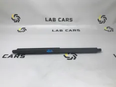 Амортизатор крышки багажника BMW x5 E70 M57TU2