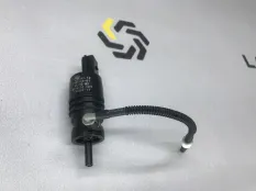 Насос омывателя стекла передний BMW X5 E70