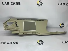Накладка салона задняя правая Land Rover Range
