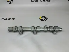 Рампа топливная левая Land Rover Range Rover L405