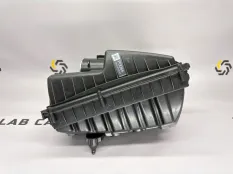 Корпус воздушного фильтра правый Land Rover Range