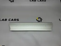 Накладка порога передняя правая Land Rover Range