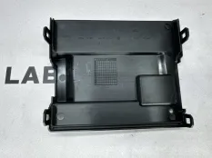 Опора полки аккумулятора Land Rover Range Rover