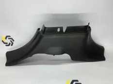 Обшивка центральной стойки правая Land Rover Range