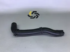 Патрубок системы охлаждения Land Rover Range Rover