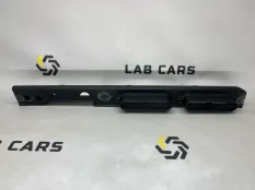 Кронштейн крыла верхний левый Land Rover Range