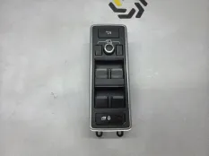 Блок кнопок стеклоподъемника передний Land Rover