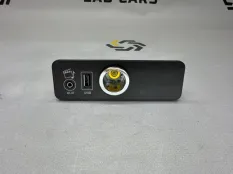 Разъем AUX Land Rover Range Rover L405 3.0L DOHC