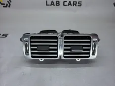 Дефлектор воздушный центральный задний Land Rover