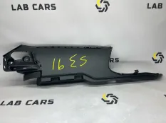 Обшивка багажника задняя правая Land Rover Range