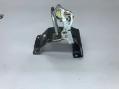 Замок капота левый BMW x5 E70 РЕСТАЙЛИНГ N57