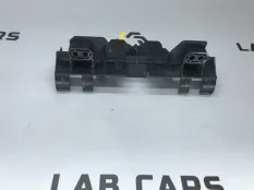 Кронштейн радиатора верхний Land Rover Range Rover