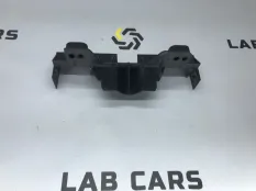 Кронштейн радиатора верхний Land Rover Range Rover