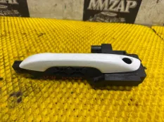 РУЧКА ДВЕРИ передняя левая KIA RIO 4 FB 2018