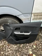 ОБШИВКА ДВЕРИ передняя правая KIA RIO 3 2015
