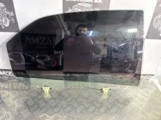Стекло двери заднее правое KIA CERATO 2 TD 2011