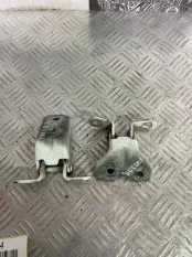 Петля двери передняя левая KIA RIO 3 1.6 АКПП 2016