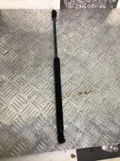 Амортизатор крышки багажника левый KIA CEED 2 JD