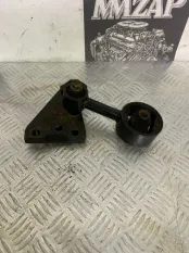 Кронштейн двигателя правый KIA SPORTAGE 3 SL 2.0