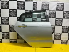 ДВЕРЬ ЗАДНЯЯ правая KIA RIO 3 QB 2013