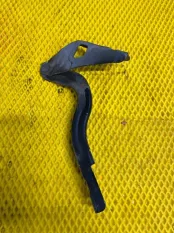 Петля капота левая HYUNDAI SOLARIS 1 1.6 G4FC 2011