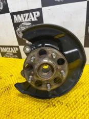 Кулак поворотный задний правый TOYOTA RAV4 XA50