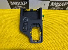 НАКЛАДКА КОНСОЛИ CHERY TIGGO 4 2021
