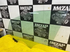 Стекло двери переднее левое KIA SPORTAGE 4 QL 2016