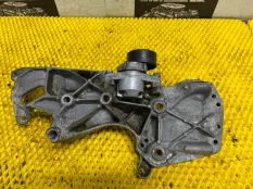 Кронштейн генератора RENAULT LOGAN 1 1.6 K7M 2008