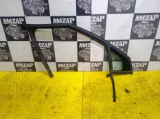 Форточка двери передняя правая KIA CARNIVAL KA4