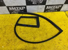 Форточка двери задняя правая KIA RIO X-LINE 2020