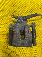 Суппорт тормозной задний правый SKODA OCTAVIA A7