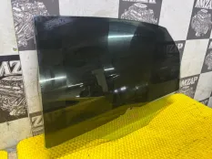 Стекло двери заднее левое VOLKSWAGEN POLO 5 2017