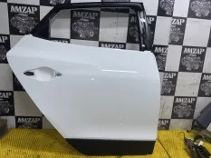 ДВЕРЬ ЗАДНЯЯ правая HYUNDAI IX35 LM 2011