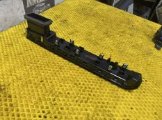 ДЕФЛЕКТОР ВОЗДУШНЫЙ ЦЕНТРАЛЬНАЯ hongqi HS5 2024