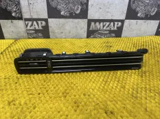 ДЕФЛЕКТОР ВОЗДУШНЫЙ ЦЕНТРАЛЬНАЯ hongqi HS5 2024