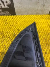Форточка кузова задняя левая KIA RIO 3 QB ХЕТЧБЭК