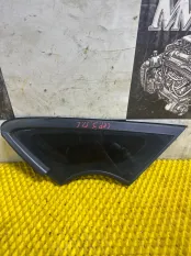 Форточка кузова передняя левая KIA CERATO 3 YD