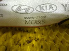 ШТОРКА БЕЗОПАСНОСТИ правая KIA CERATO 3 YD 2013