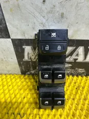 Блок управления стеклоподъемниками KIA RIO 4 FB