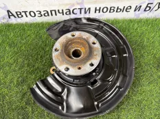 Кулак со ступицей Bmw 2 M235