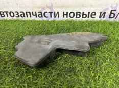 Уплотнитель колесной ниши Bmw X3