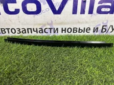 Накладка направляющей стойки стекла наружняя Bmw 5