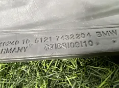 Уплотнитель треугольной накладки зеркала Bmw 3